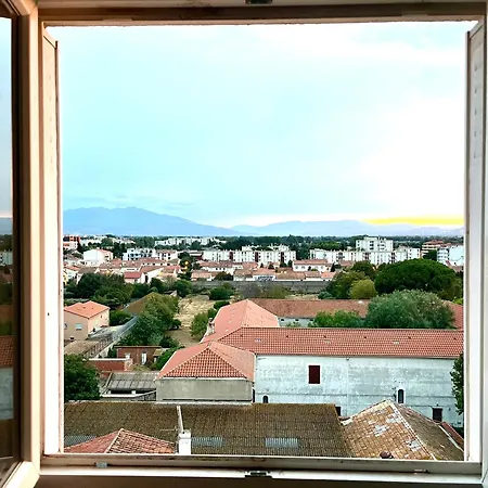 Appartement A Mi Chemin Entre Aeroport Et Centre - Vue Sur Les Montagnes - Echappee Belle Perpignan