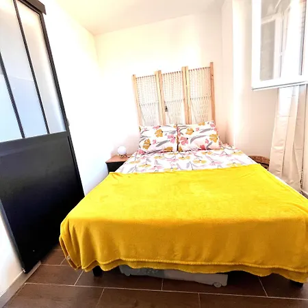 Appartement A Mi Chemin Entre Aeroport Et Centre - Vue Sur Les Montagnes - Echappee Belle