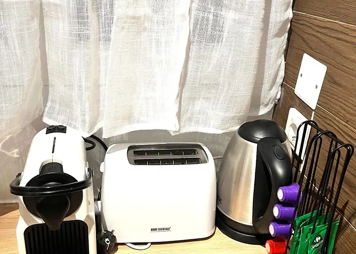 A Mi Chemin Entre Aeroport Et Centre - Vue Sur Les Montagnes - Echappee Belle * Perpignan