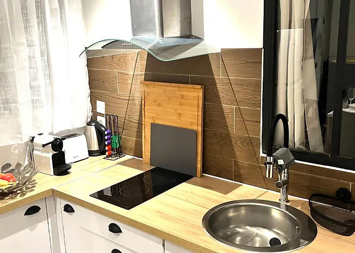 Daire A Mi Chemin Entre Aeroport Et Centre - Vue Sur Les Montagnes - Echappee Belle Perpignan